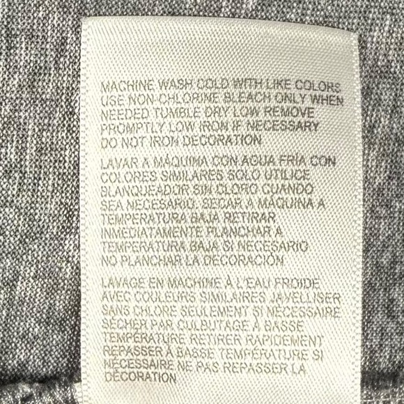 Ottawa Senators Grey NHL Graphic Short Sleeve Crew Neck T-Shirt Small - Picture 8 of 8